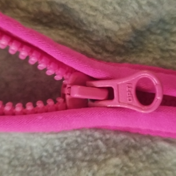 OshKosh sweatshirt size 3T - Picture 6 of 9